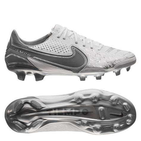 nike tiempo weiß halle|nike tiempo cleats.